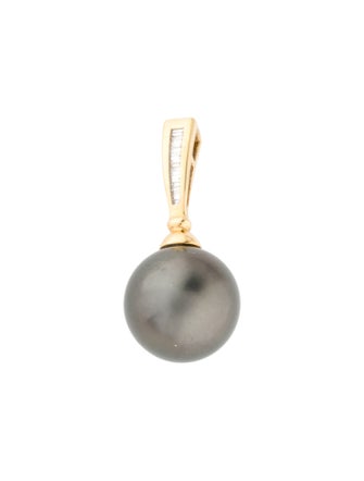 Pendant 18K Pearl & Diamond Slide Pendant