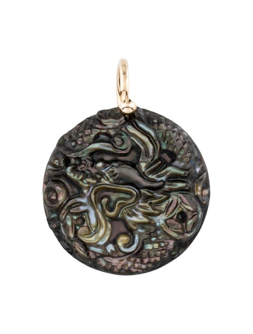 Pendant 14K Mother Of Pearl Carved Pendant