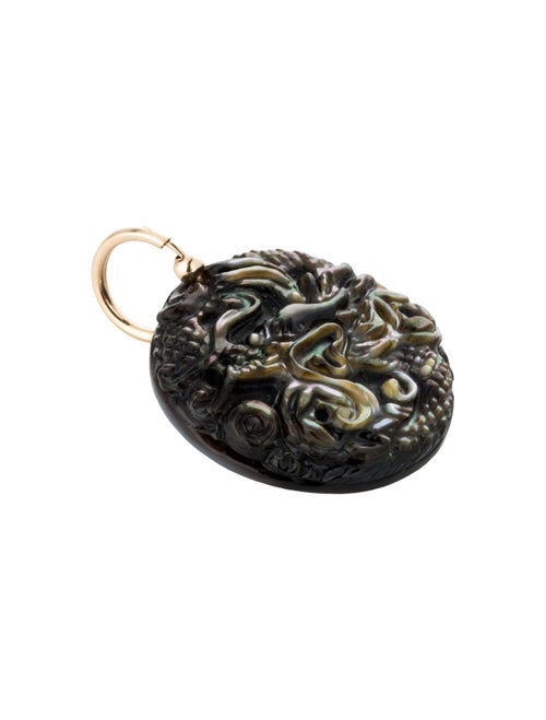 Pendant 14K Mother Of Pearl Carved Pendant