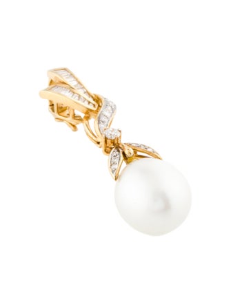 Pendant 18K Pearl & Diamond Pendant