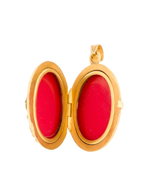 Pendant 14K Dyed Pearl Locket Pendant