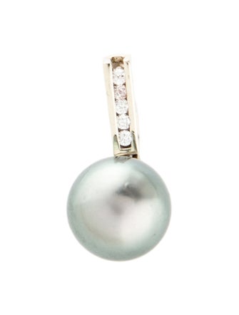Pendant 14K Pearl & Diamond Pendant