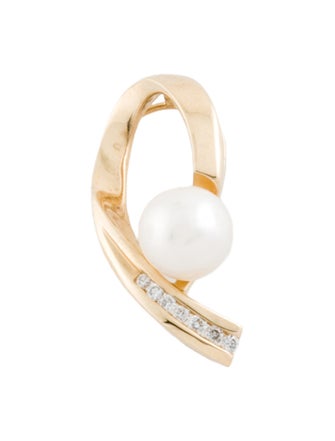Pendant 14K Pearl & Diamond Pendant