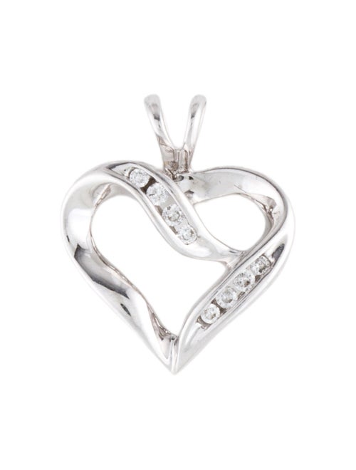 Pendant 14K Diamond Heart Pendant