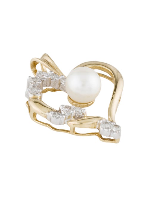 Pendant 14K Pearl & Diamond Heart Pendant
