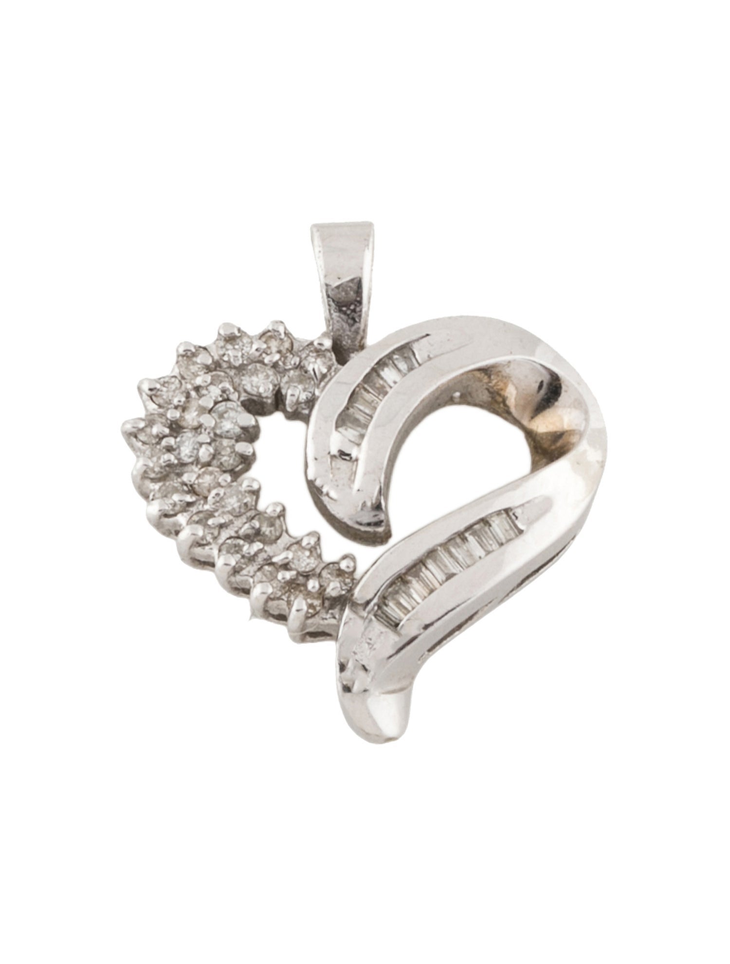 Pendant 14K Diamond heart Necklace