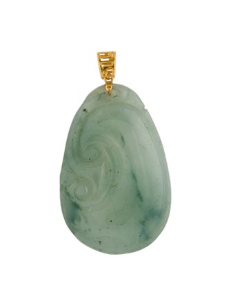 Pendant 18K Carved Jadeite Pendant