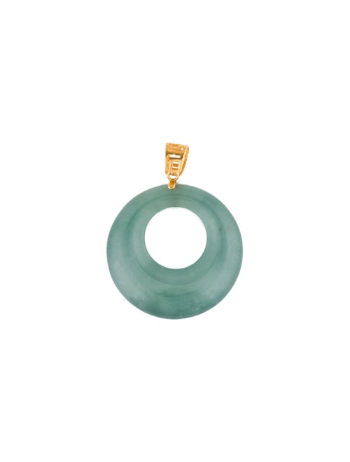 Pendant 18K Carved Jadeite Pendant