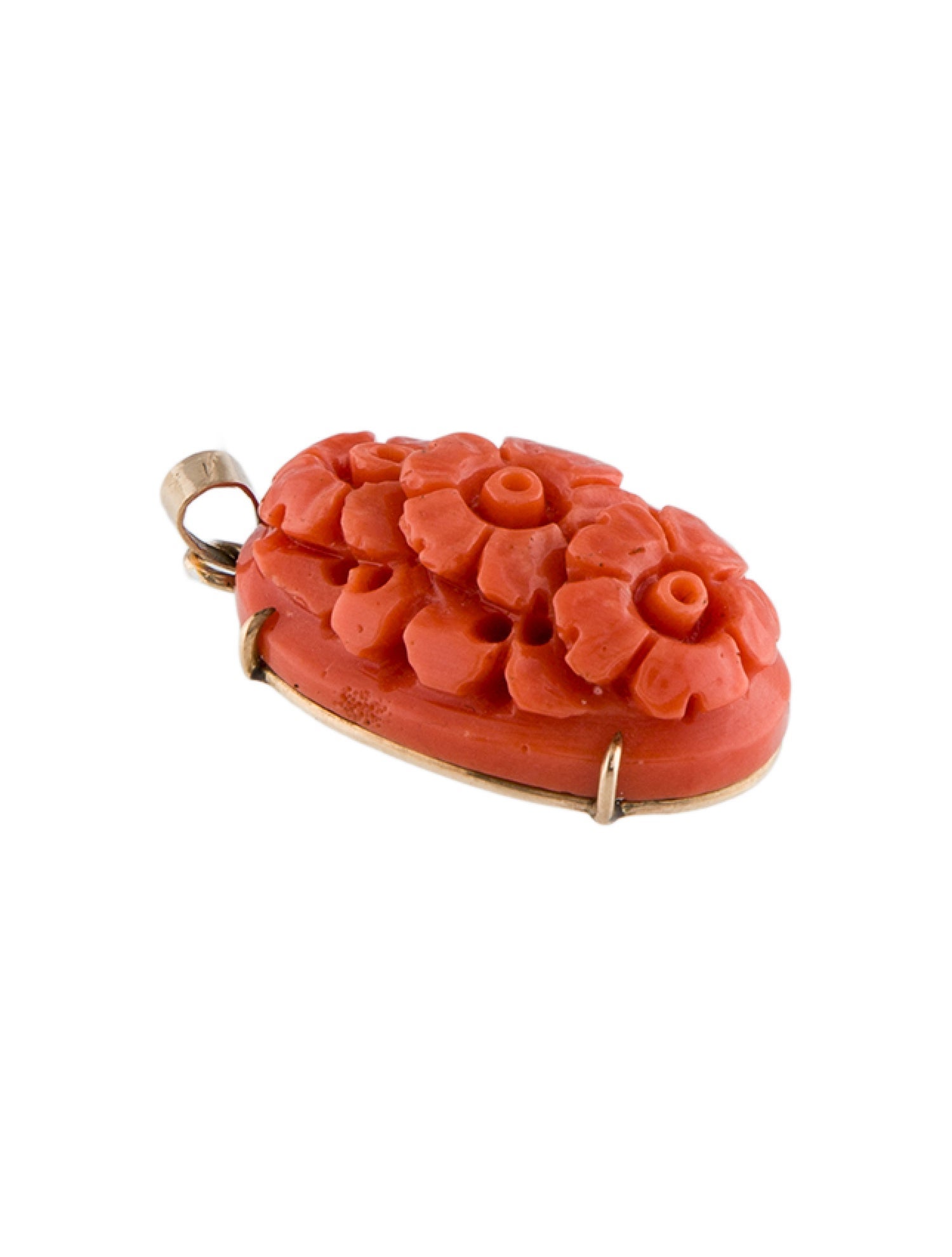 Pendant 14K Carved Coral