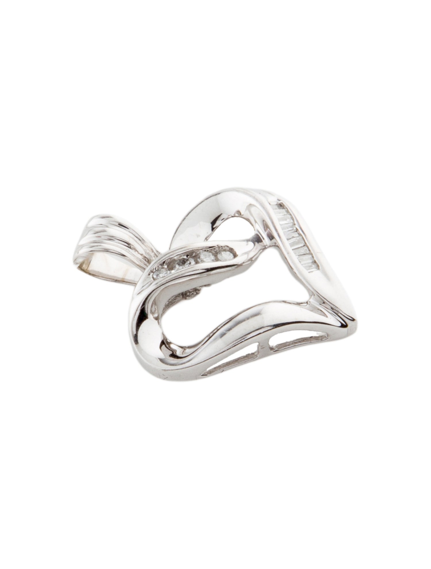 Pendant 10K Diamond Heart