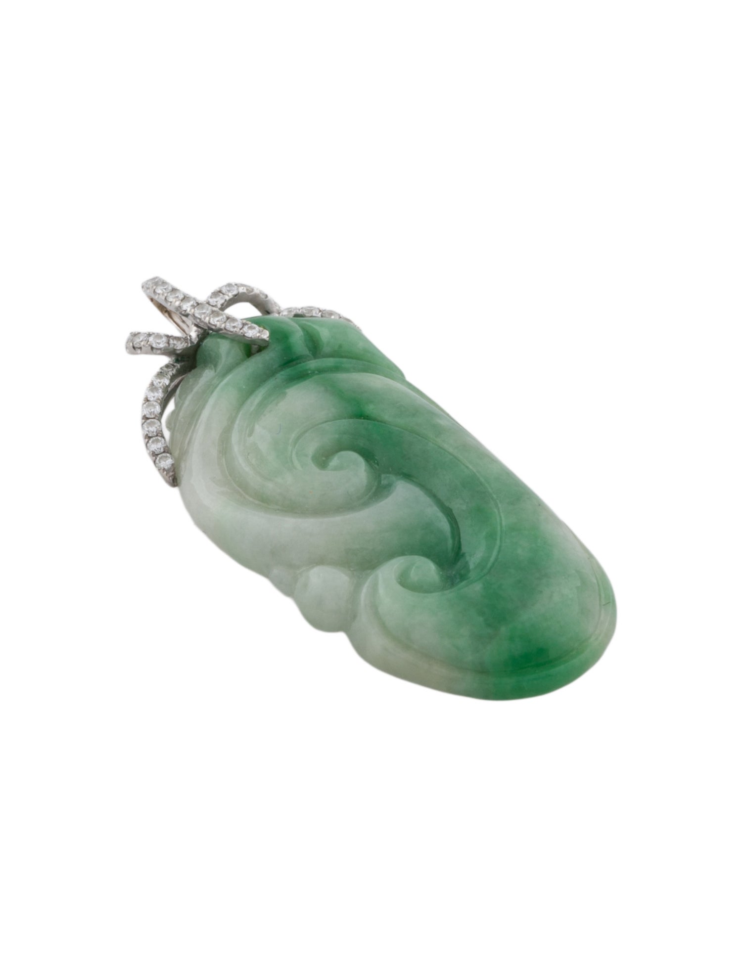 Pendant 18K Jadeite & Diamond Carved