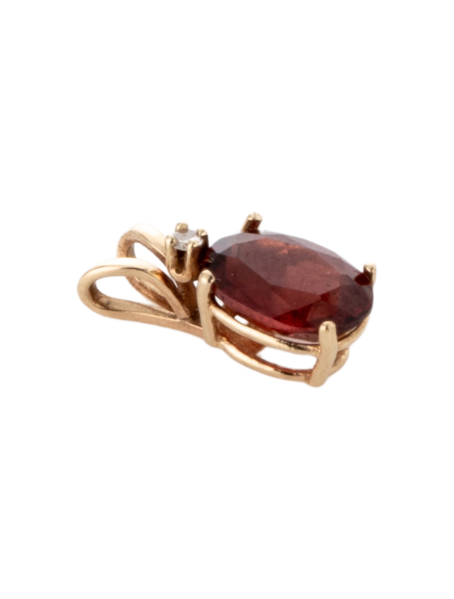 Pendant 10K 1.08ct Garnet & Diamond