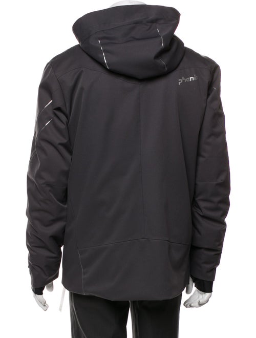 Phenix Windbreaker