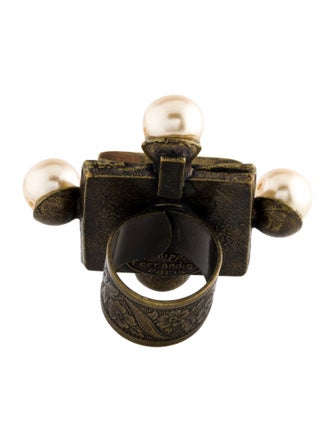 Philippe Ferrandis Faux Pearl & Resin Cocktail Ring
