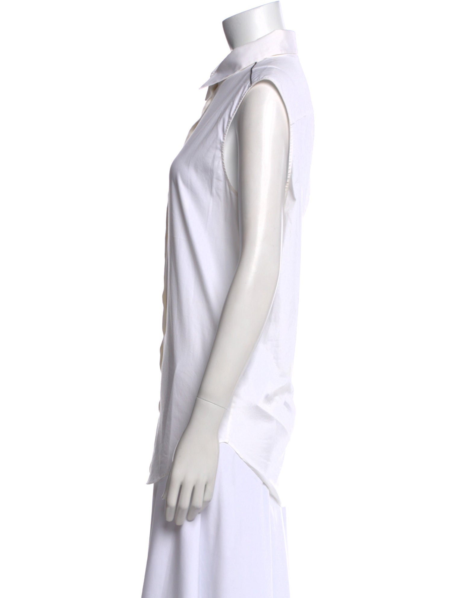 Piazza Sempione Sleeveless Button-Up Top