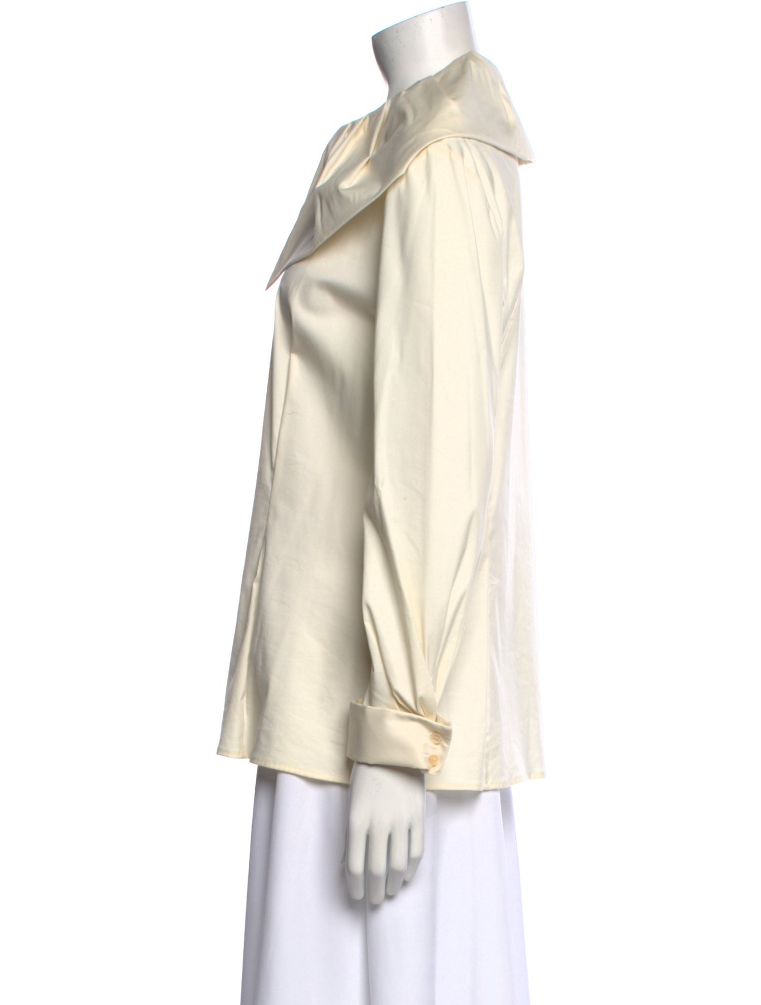 Piazza Sempione Mock Neck Long Sleeve Button-Up Top