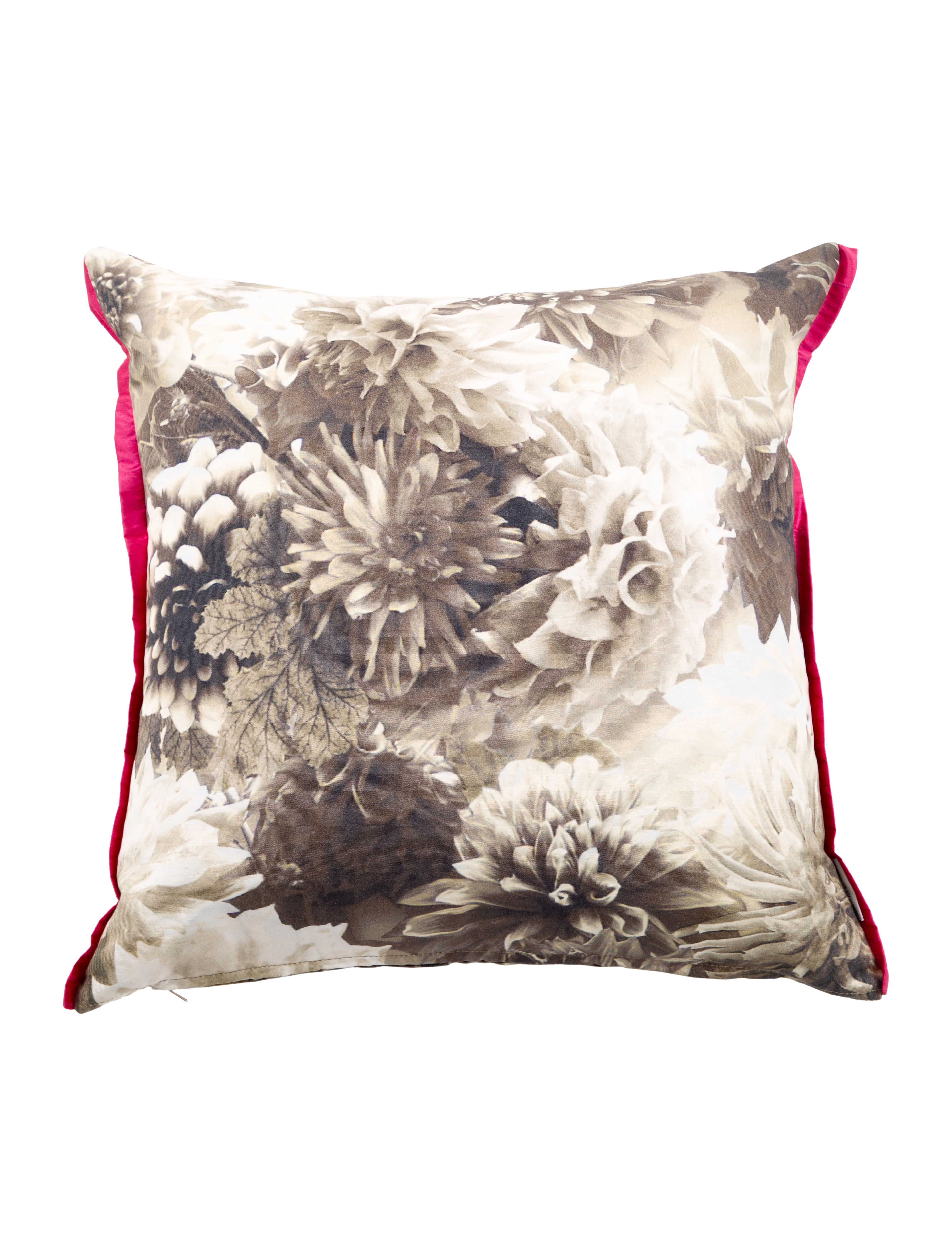 Throw Pillow Designers Guild Printed Bedding Bath Consign