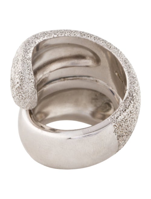 Pianegonda Textured Bypass Ring