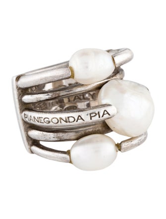 Pianegonda Pearl Band