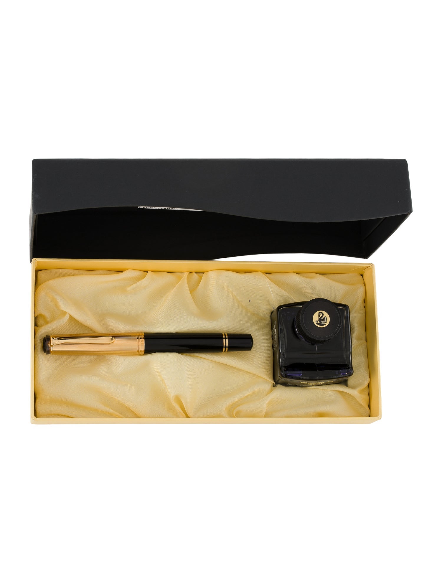 Pelikan Souverän M1050 Fountain Pen