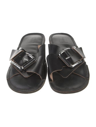 PLAN C Leather Slides