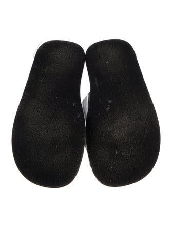 PLAN C Leather Slides