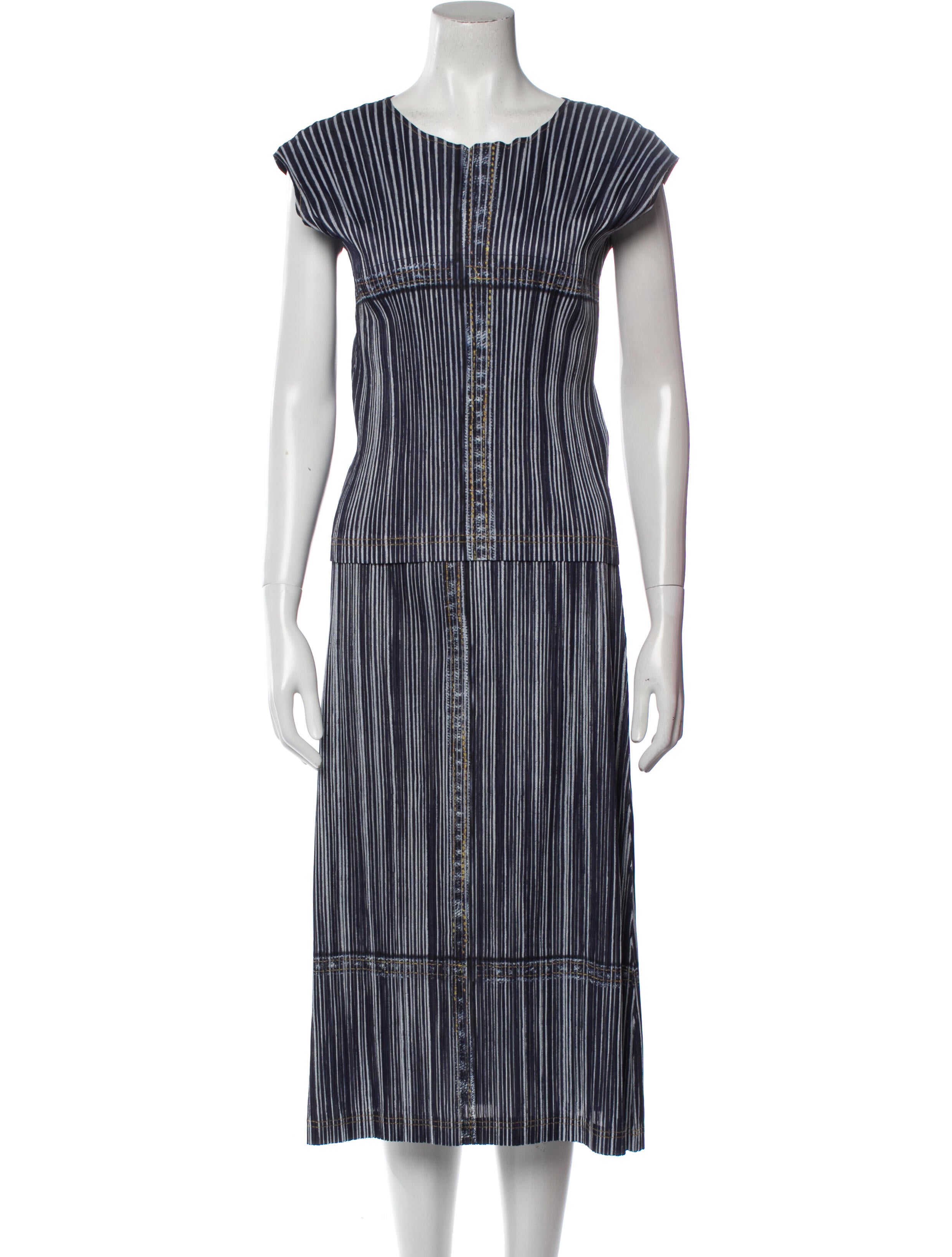 ISSEY MIYAKE Pleated Check Pattern Top Skirt setup JG82620/JG52420 pink M main image 1