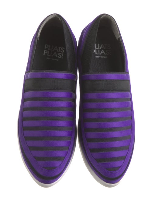 Pleats Please Issey Miyake Flats
