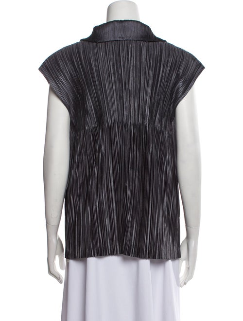 Pleats Please Issey Miyake Short Sleeve Button-Up Top