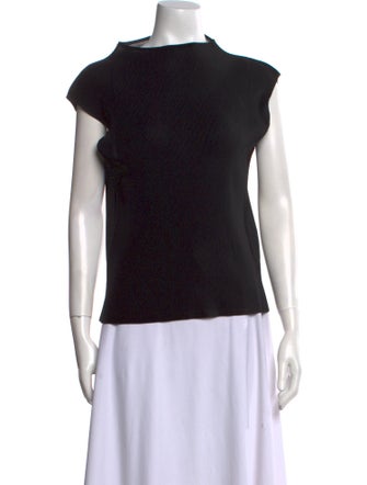 Pleats Please Issey Miyake 2020 Bateau Neckline Top