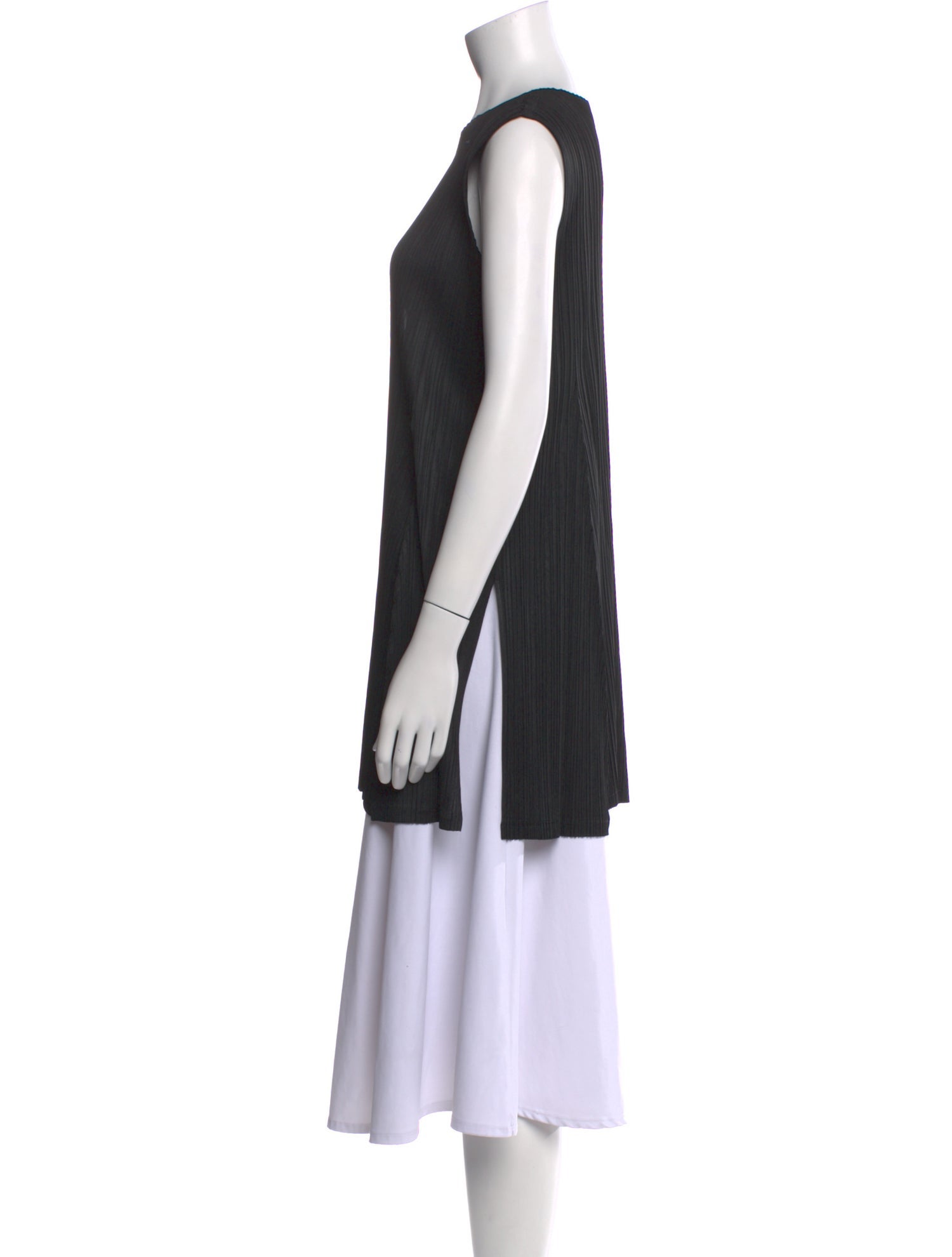 Pleats Please Issey Miyake Crew Neck Sleeveless Tunic