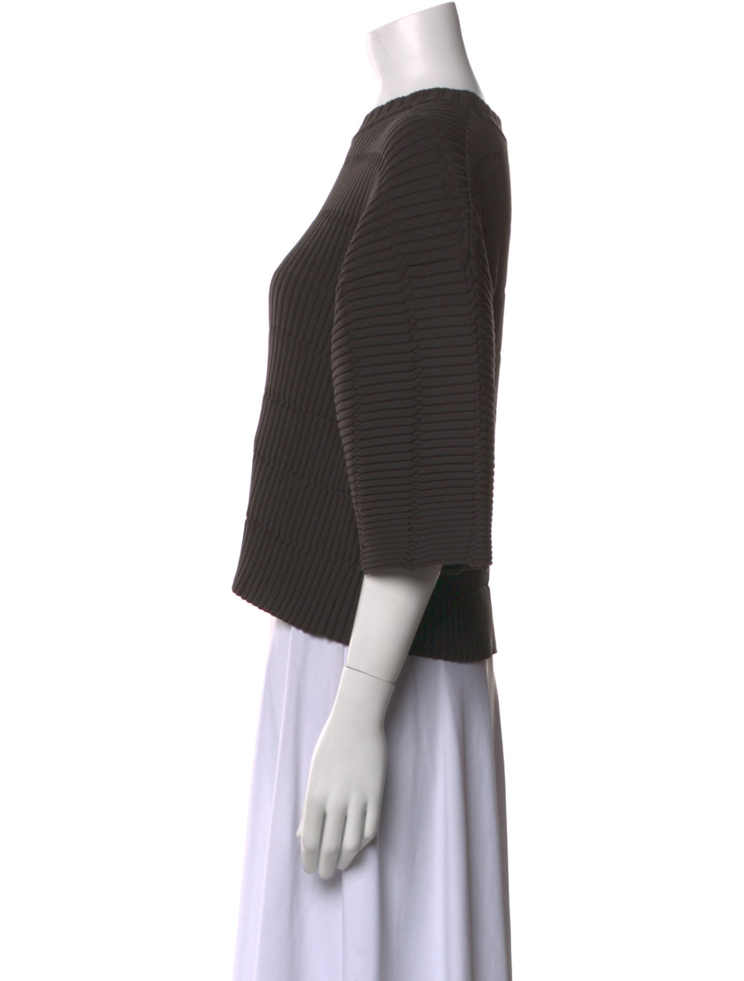 Pleats Please Issey Miyake Crew Neck Three-Quarter Sleeve Crop Top