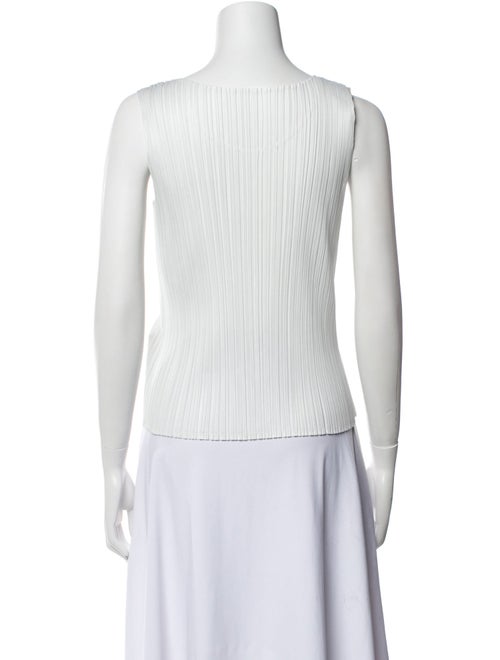 Pleats Please Issey Miyake Scoop Neck Sleeveless Top