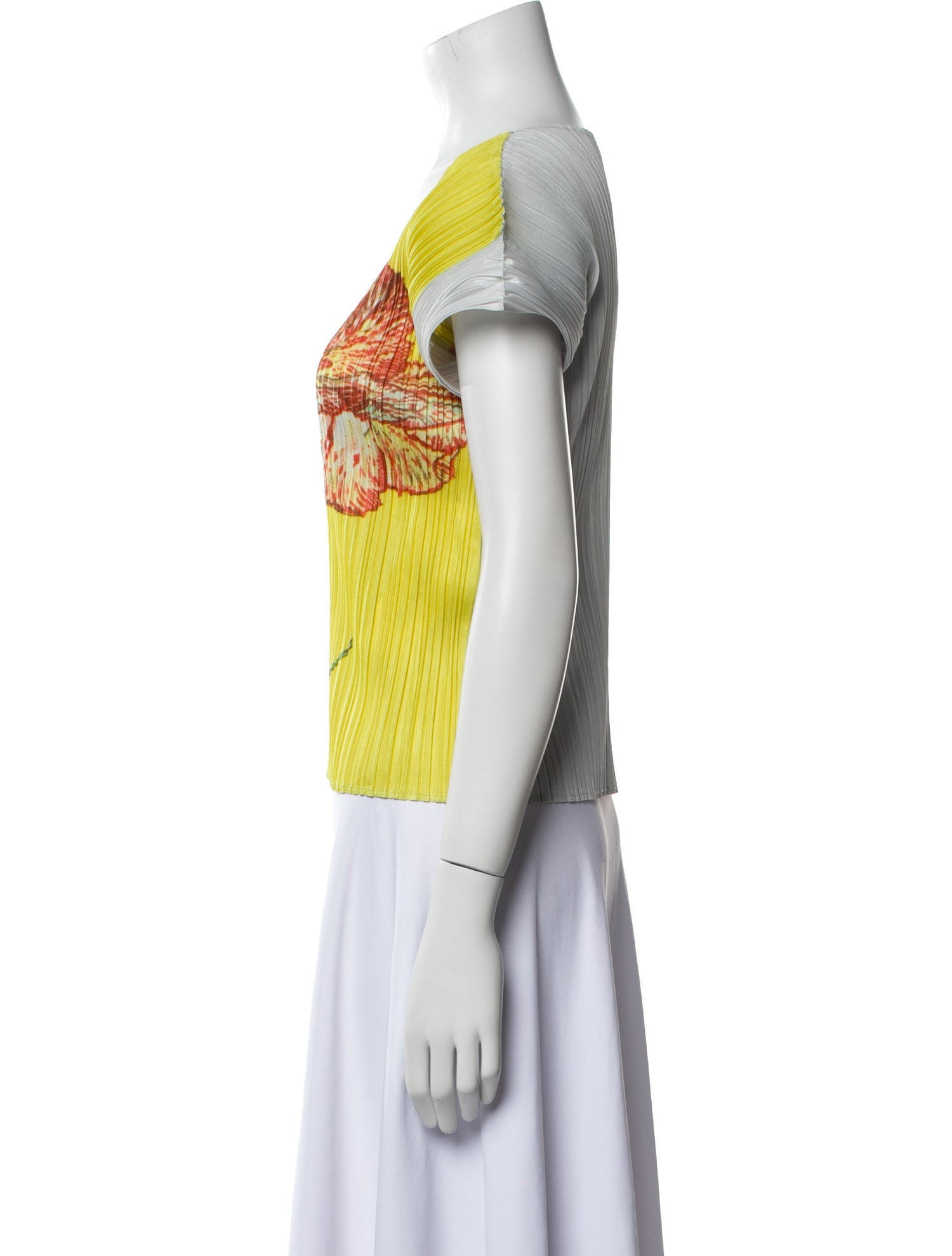 Pleats Please Issey Miyake Vintage 2000 T-Shirt