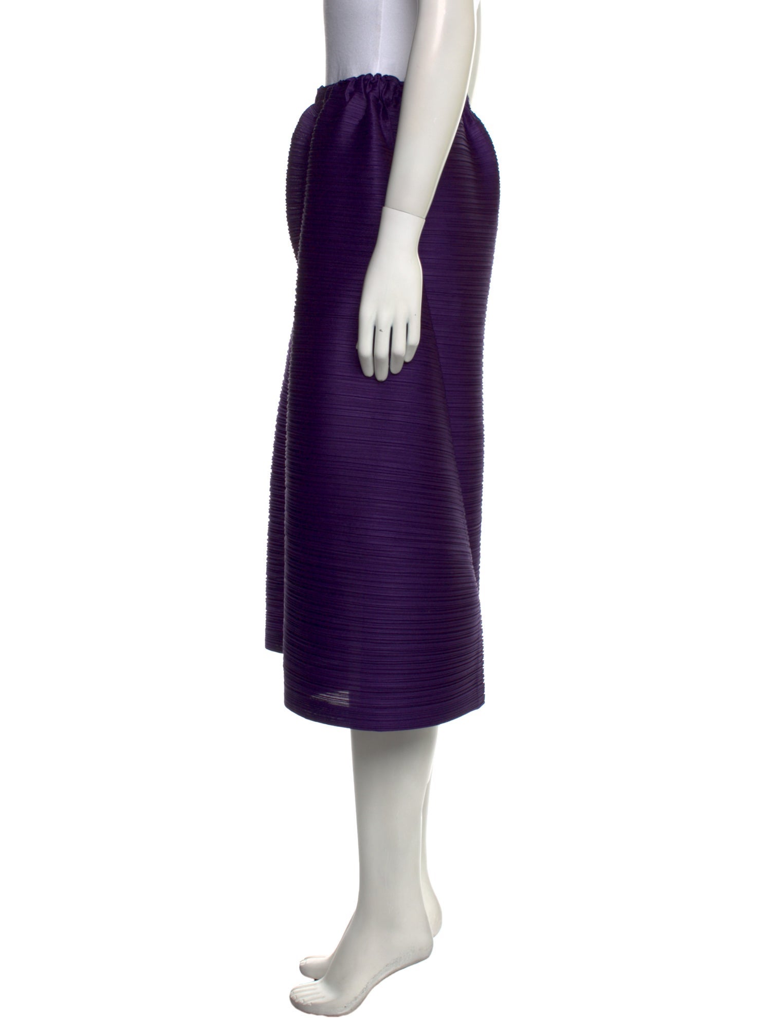 Pleats Please Issey Miyake Knee-Length Shorts