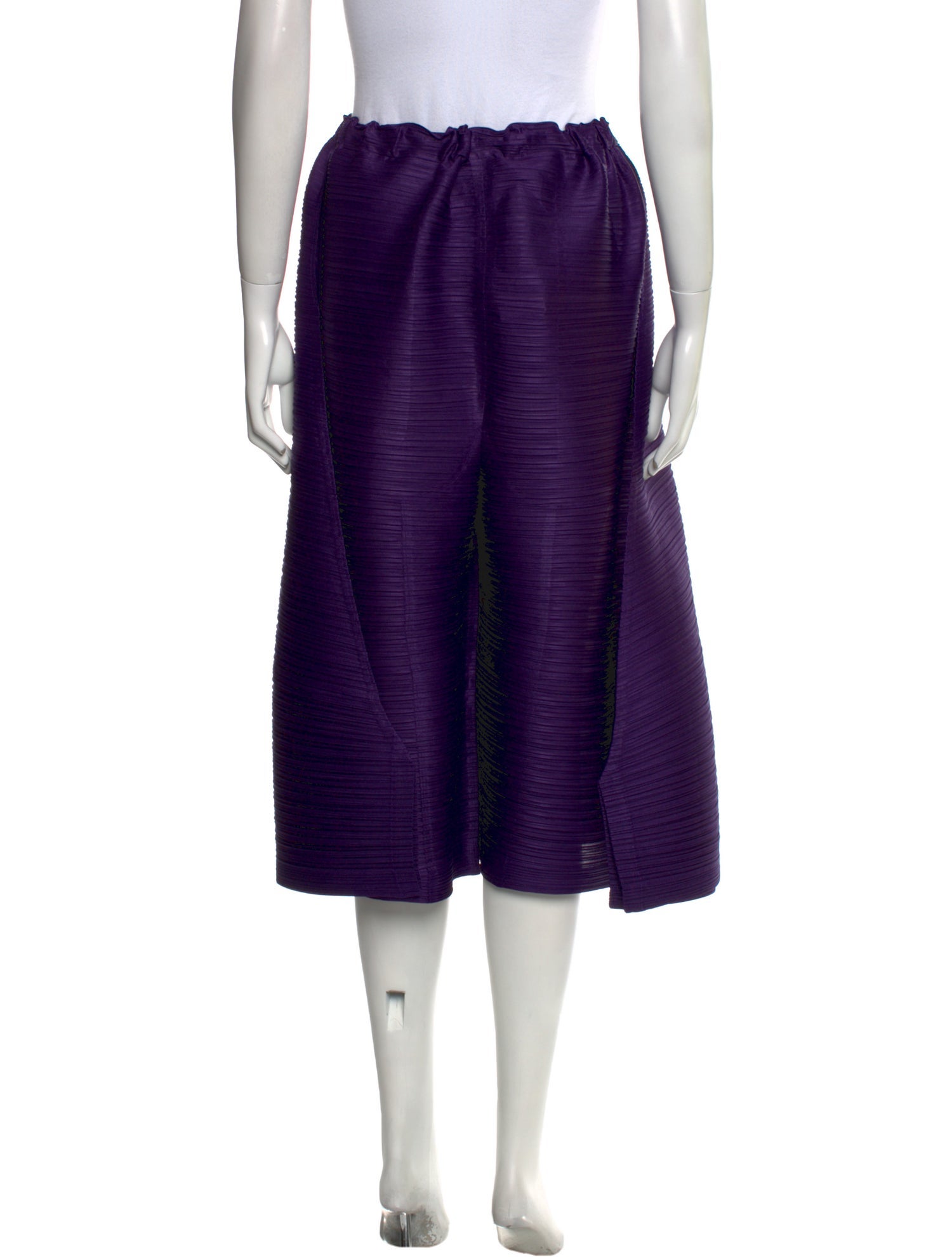 Pleats Please Issey Miyake Knee-Length Shorts