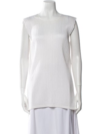 Pleats Please Issey Miyake Bateau Neckline Sleeveless Tunic