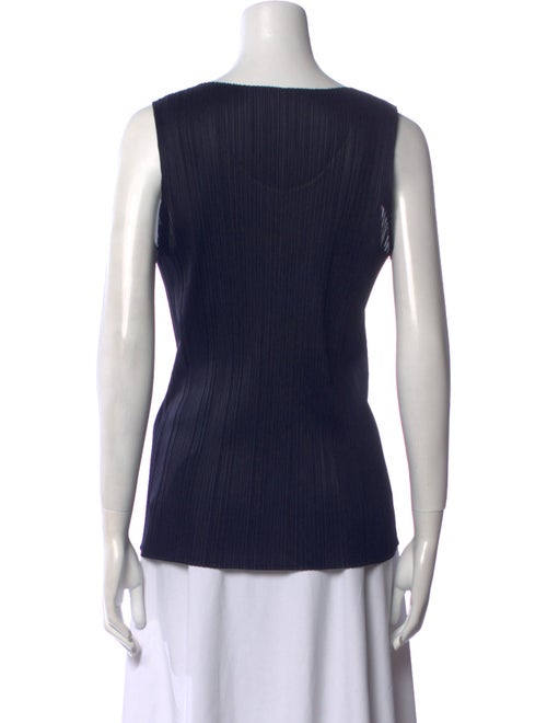 Pleats Please Issey Miyake Scoop Neck Sleeveless Top