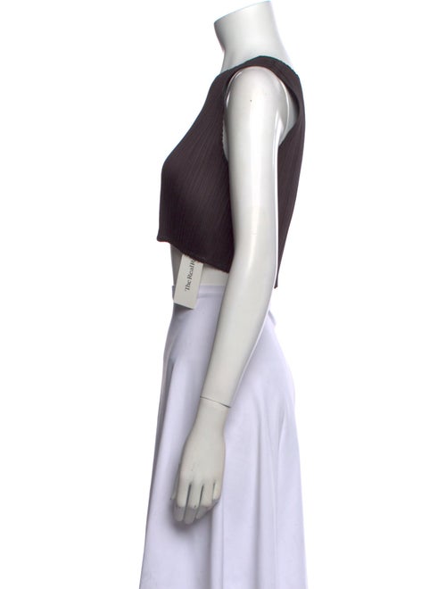 Pleats Please Issey Miyake Scoop Neck Sleeveless Crop Top