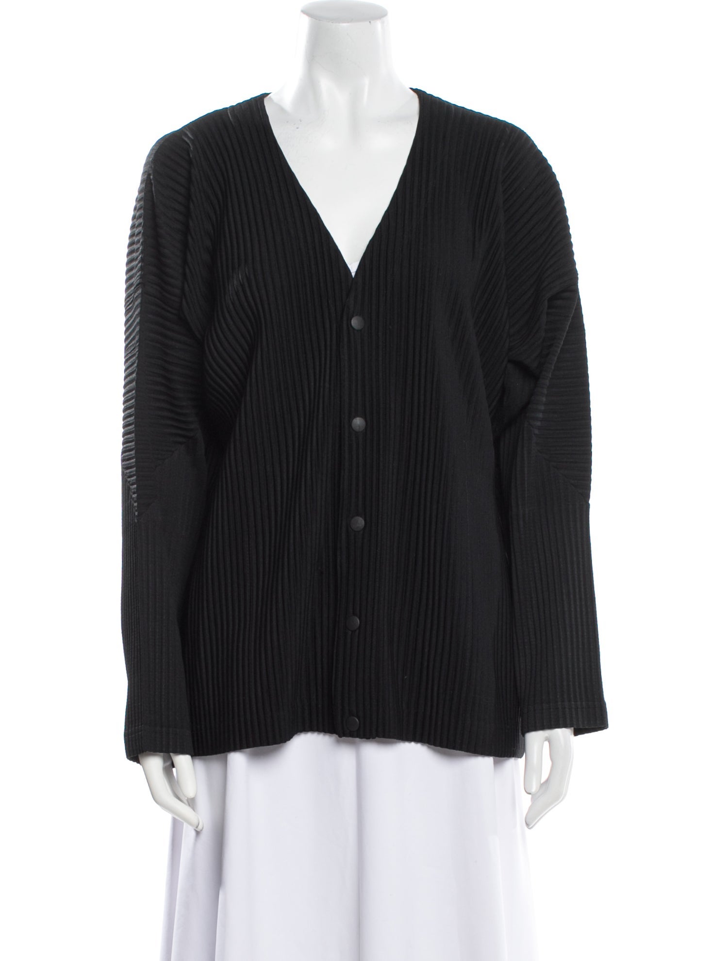 HOMME PLISSÉ ISSEY MIYAKE V-Neck Three-Quarter Sleeve Cardigan