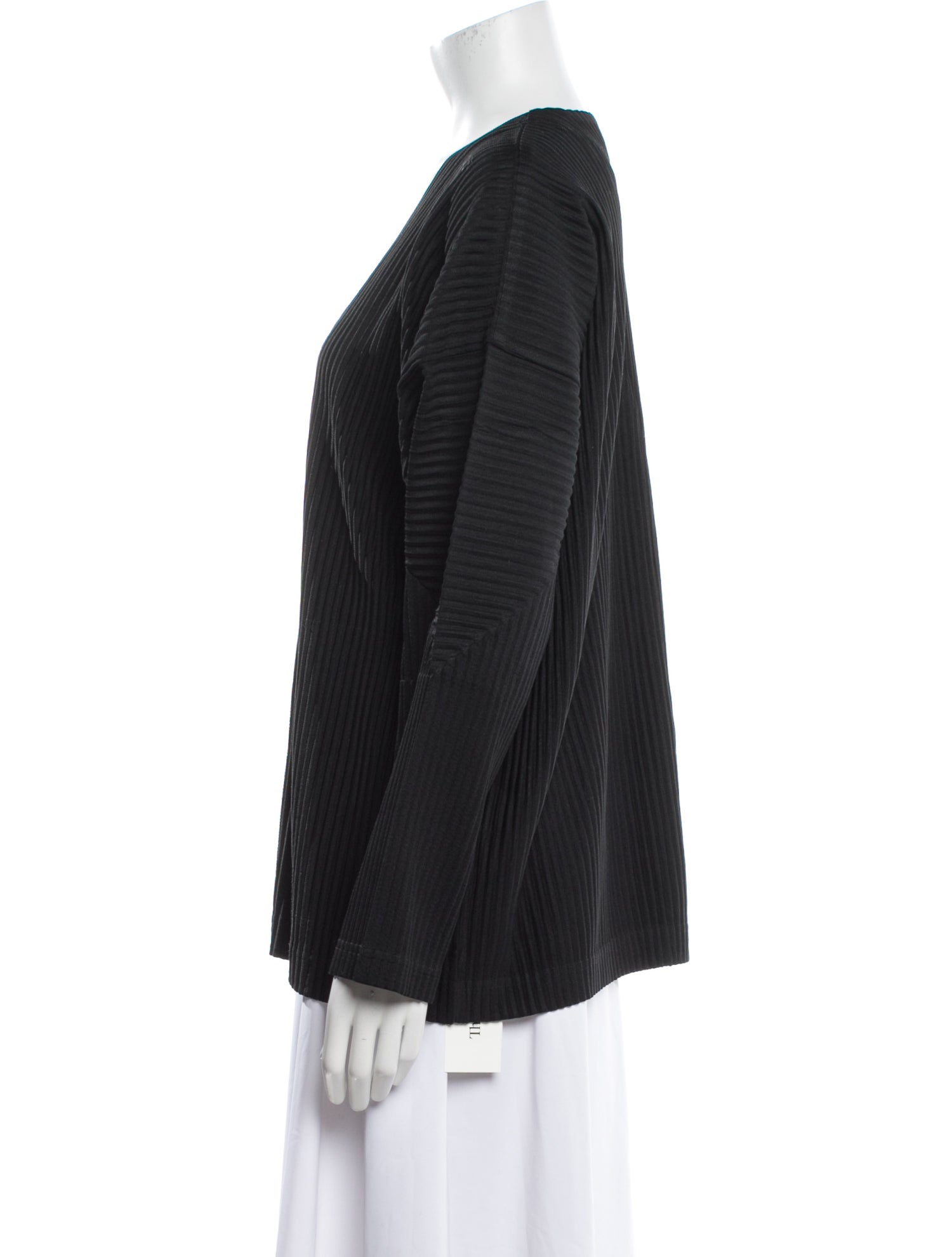 HOMME PLISSÉ ISSEY MIYAKE V-Neck Three-Quarter Sleeve Cardigan