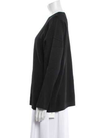 HOMME PLISSÉ ISSEY MIYAKE V-Neck Three-Quarter Sleeve Cardigan