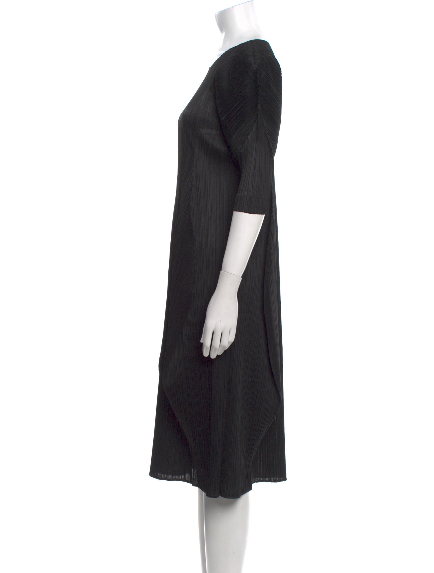 Pleats Please Issey Miyake Scoop Neck Midi Length Dress