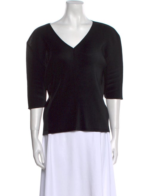 Pleats Please Issey Miyake V-Neck Three-Quarter Sleeve Top