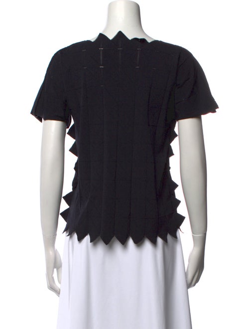 Pleats Please Issey Miyake V-Neck Short Sleeve T-Shirt