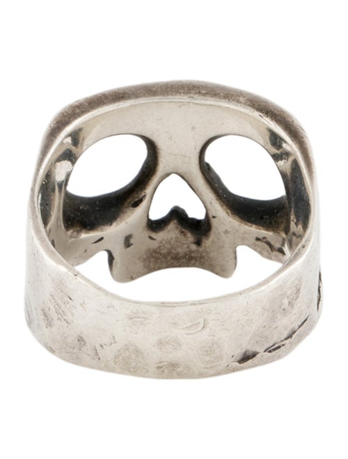 Polly Wales Skull Ring