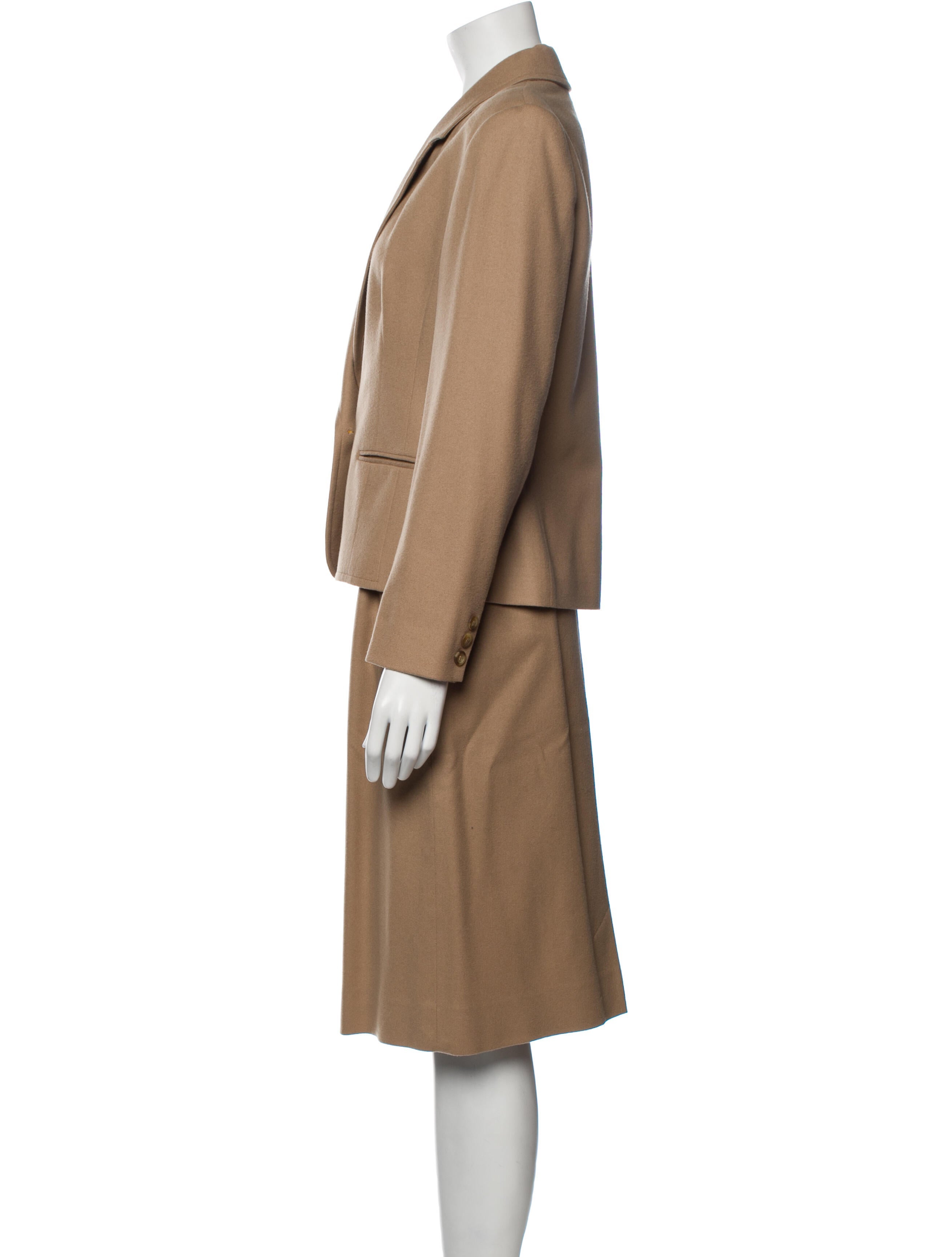 Pendleton Virgin Wool Pleated Accents Skirt Suit