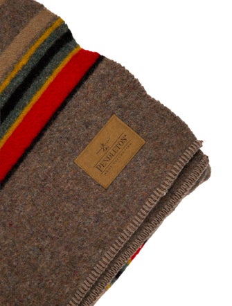 Pendleton Queen Yakima Camp Blanket