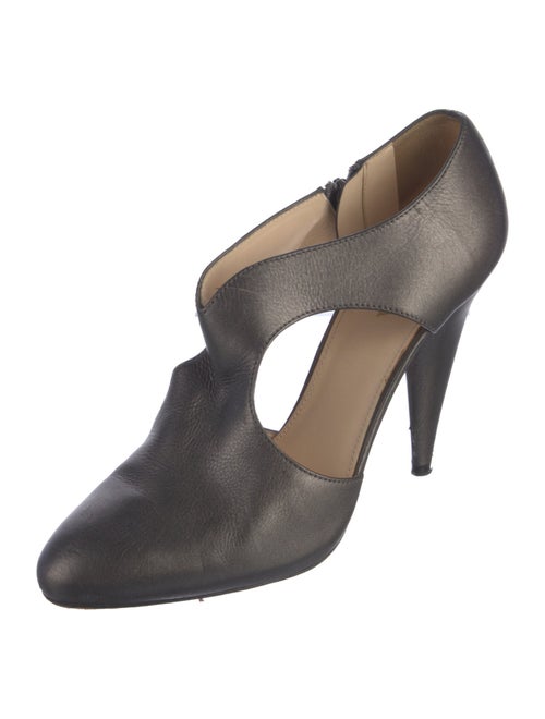 Prada Leather Pumps