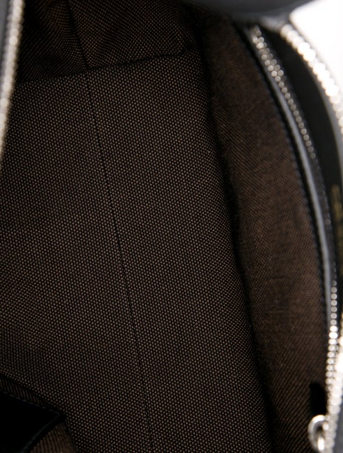 Prada Vitello Daino Leather Messenger Bag